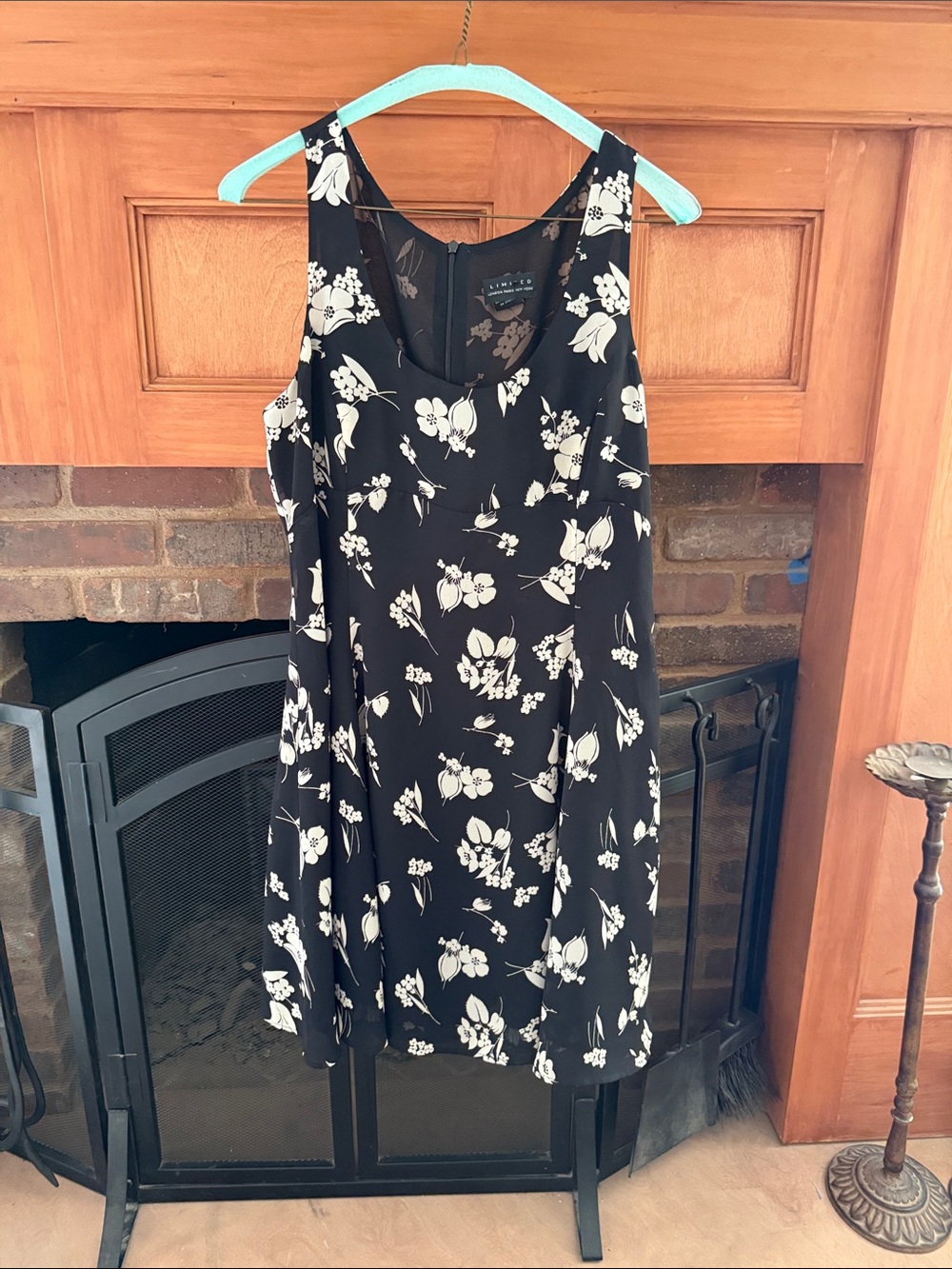 VTG 90s Y2K The Limited Black & White Floral Sleeveless Shift Dress Sheer Flare